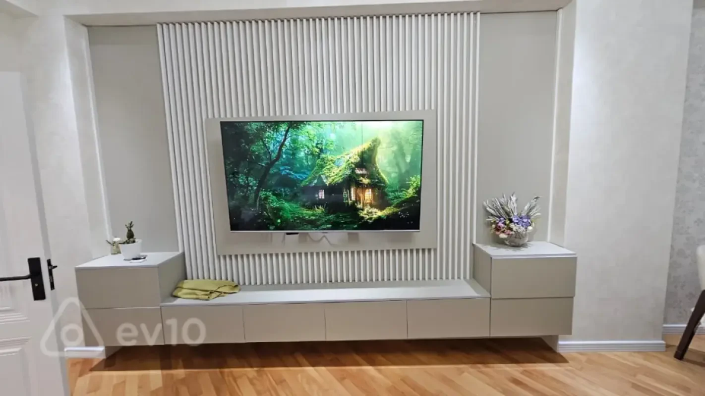 Kirayə verilir 3 otaqlı yeni tikili 100 m²