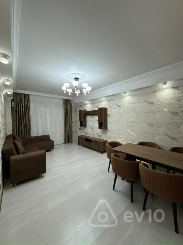 Kirayə verilir 2 otaqlı yeni tikili 60 m²