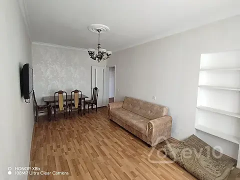 Kirayə verilir 3 otaqlı köhnə tikili 75 m² — Bakı, Binəqədi 3 otaq 75.00 m²