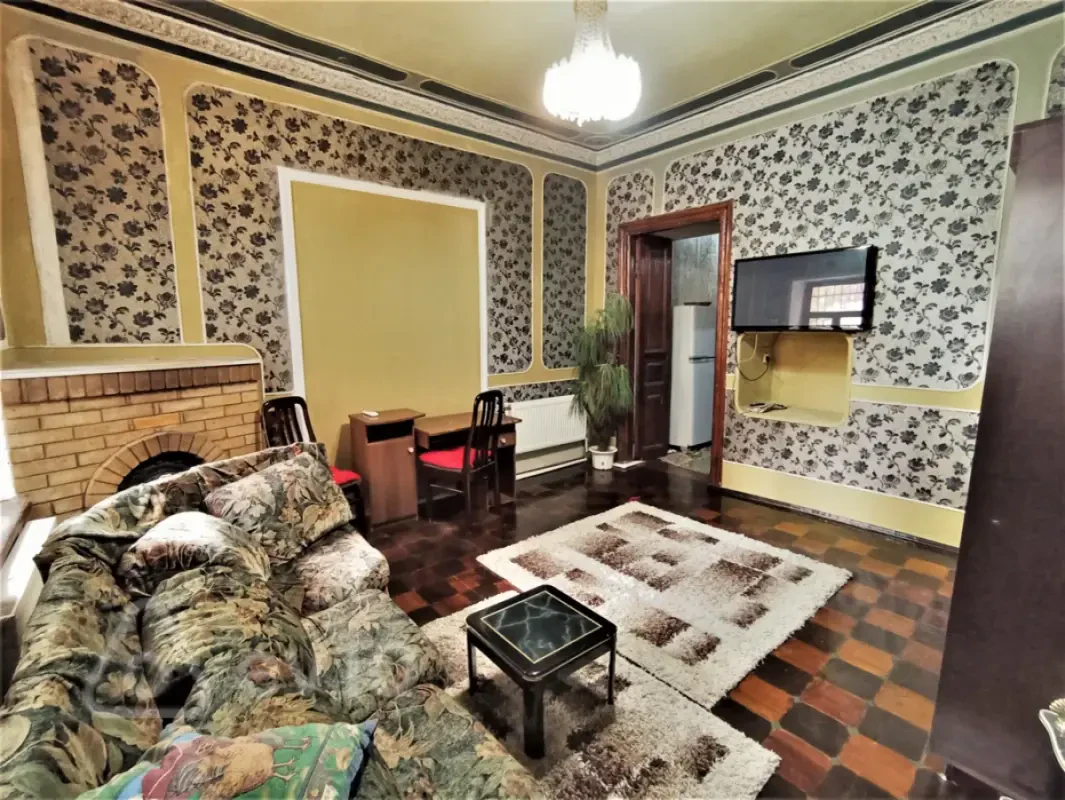 Satılır 2 otaqlı köhnə tikili 60 m²