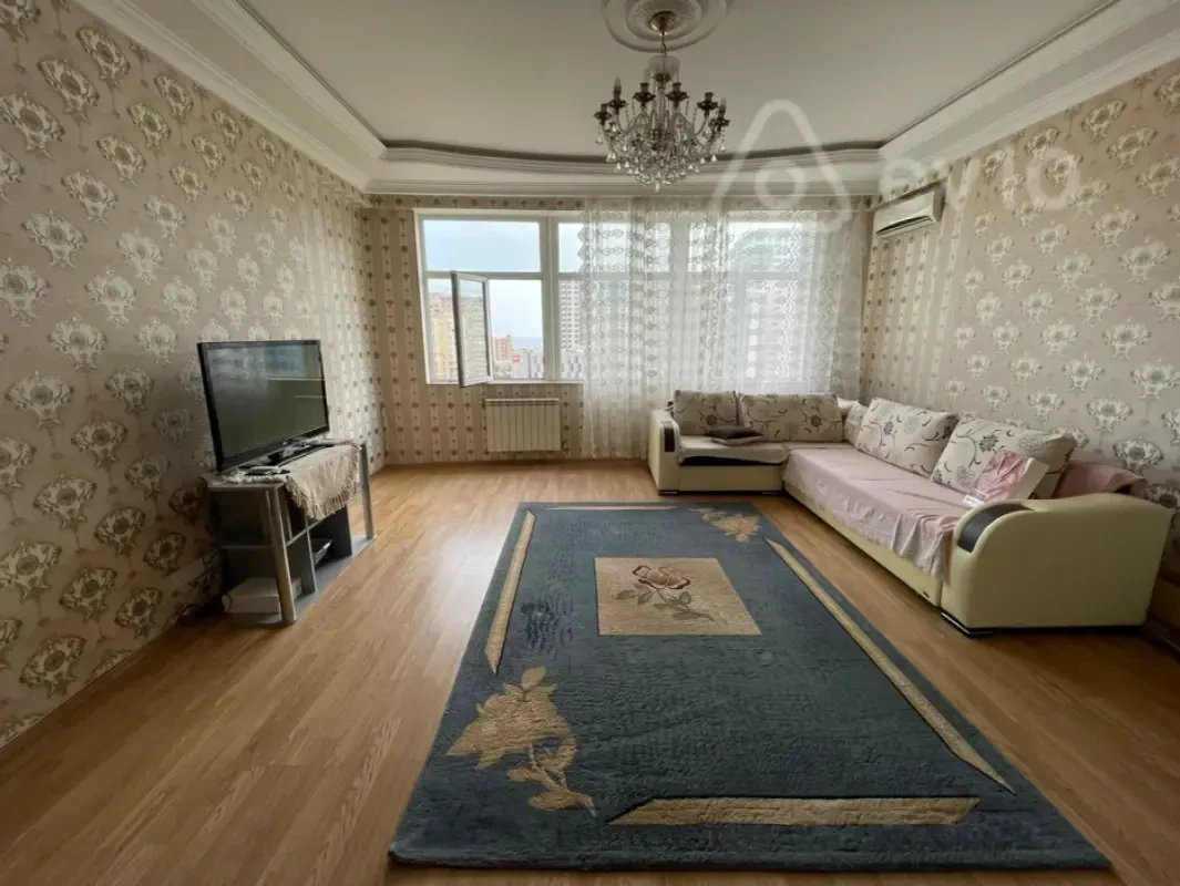 Kirayə verilir 2 otaqlı yeni tikili 95 m²