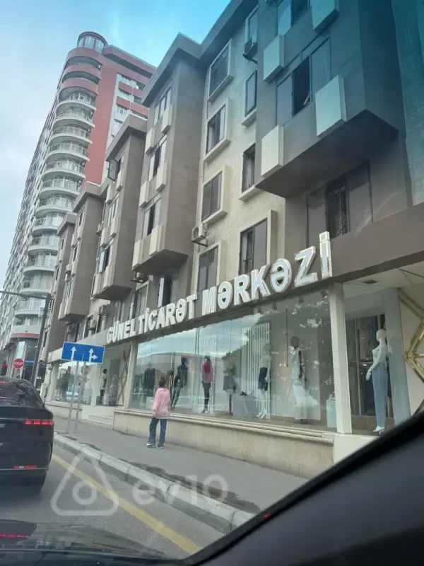 Satılır 2 otaqlı köhnə tikili 35 m²