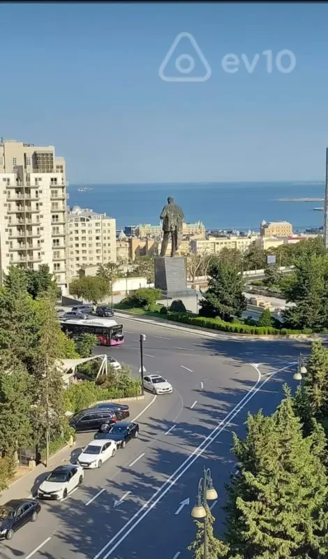 Satılır 2 otaqlı yeni tikili 110 m²