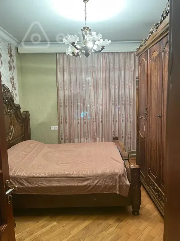 Kirayə verilir 3 otaqlı yeni tikili 110 m²
