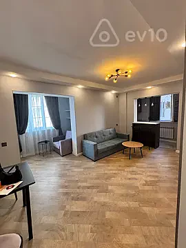Kirayə verilir 2 otaqlı köhnə tikili 65 m² — Bakı, Suraxanı 2 otaq 65.00 m²