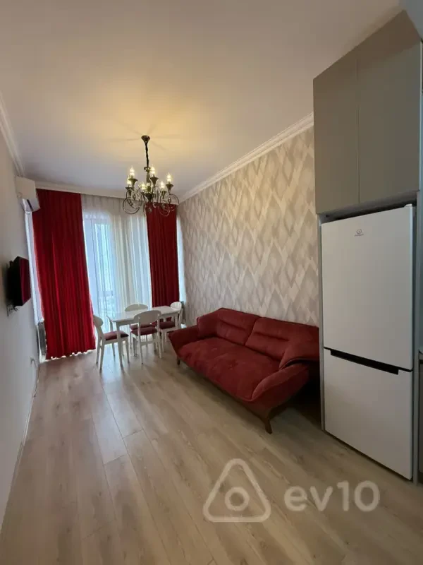 Kirayə verilir 2 otaqlı yeni tikili 55 m²