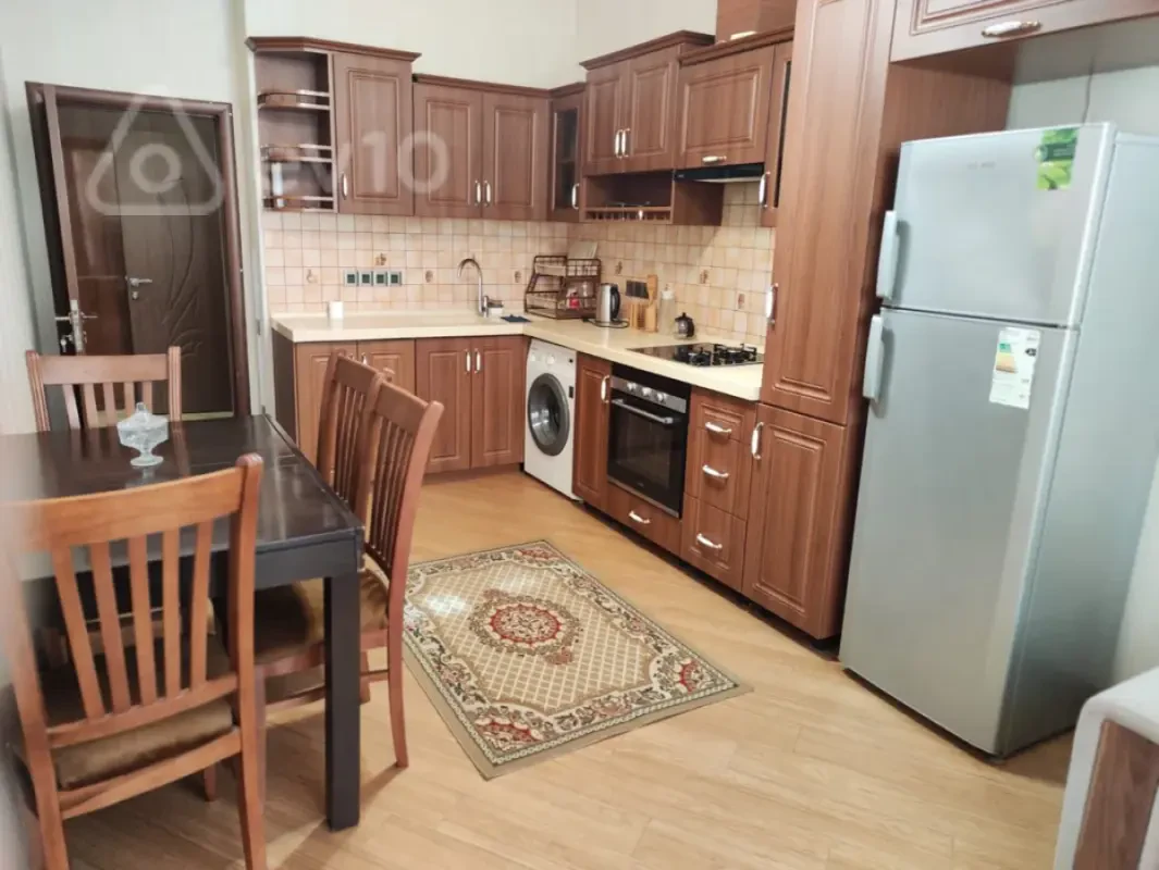 Kirayə verilir 2 otaqlı yeni tikili 65 m²