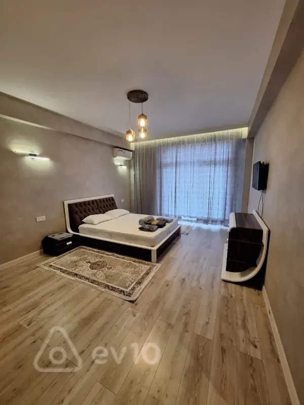 Kirayə verilir 3 otaqlı yeni tikili 110 m²