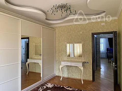 Kirayə verilir 3 otaqlı yeni tikili 100 m² — Bakı, Yasamal 3 otaq 100.00 m²