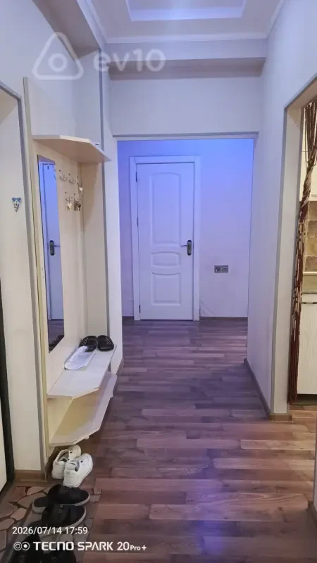 Kirayə verilir 2 otaqlı yeni tikili 68 m²