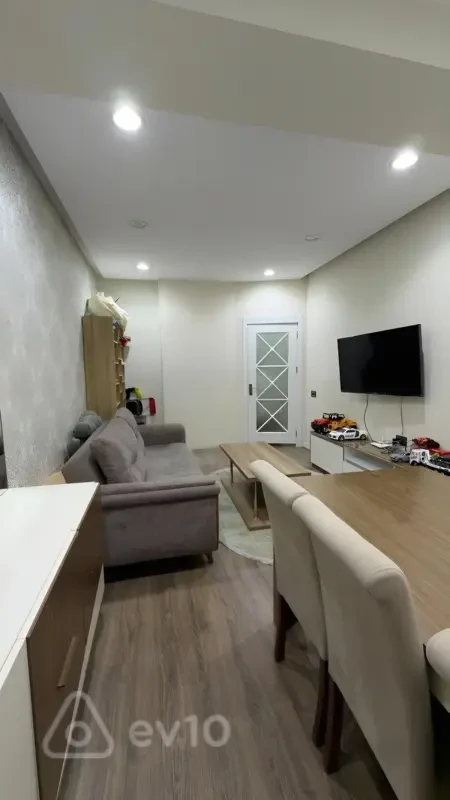 Satılır 2 otaqlı yeni tikili 50 m²