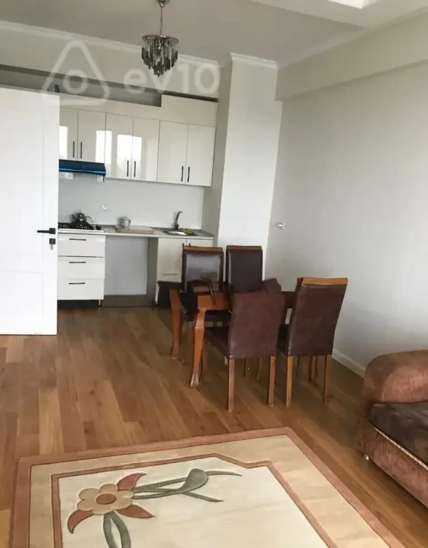 Kirayə verilir 2 otaqlı yeni tikili 50 m²