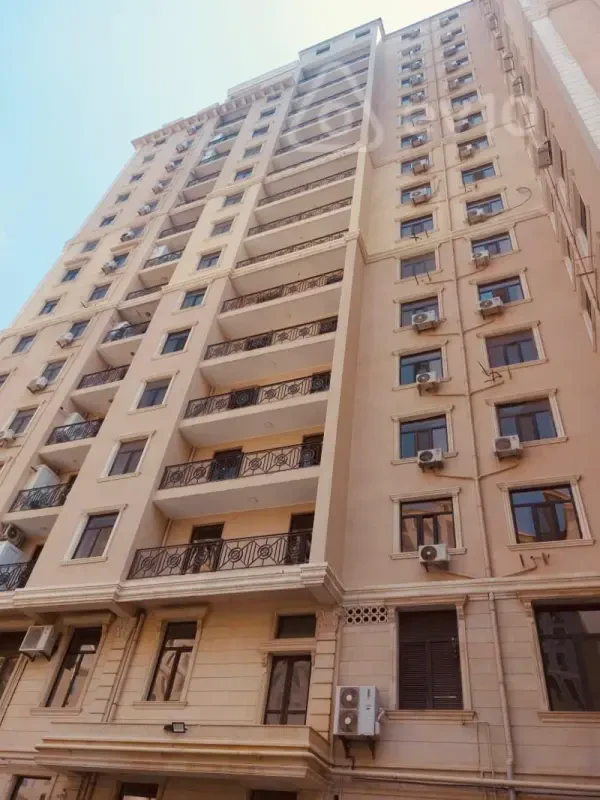 Satılır 3 otaqlı yeni tikili 141 m²