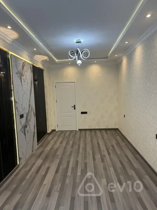 Satılır 2 otaqlı yeni tikili 50 m²