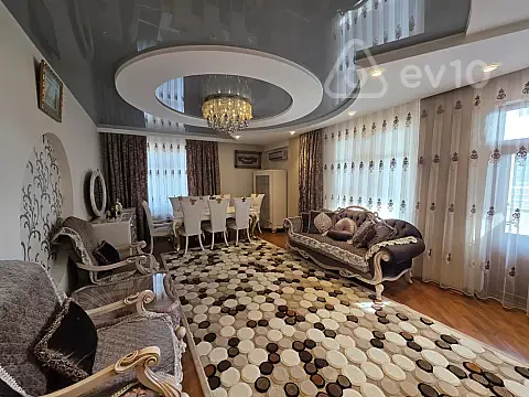 Kirayə verilir 3 otaqlı yeni tikili 125 m² — Bakı, Nərimanov 3 otaq 125.00 m²