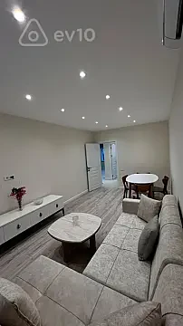 Kirayə verilir 2 otaqlı köhnə tikili 55 m² — Bakı, Xətai 2 otaq 55.00 m²