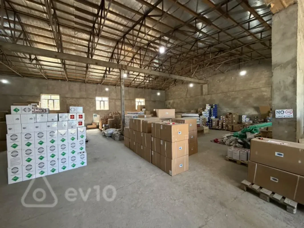 Kirayə verilir mənzil 500 m²