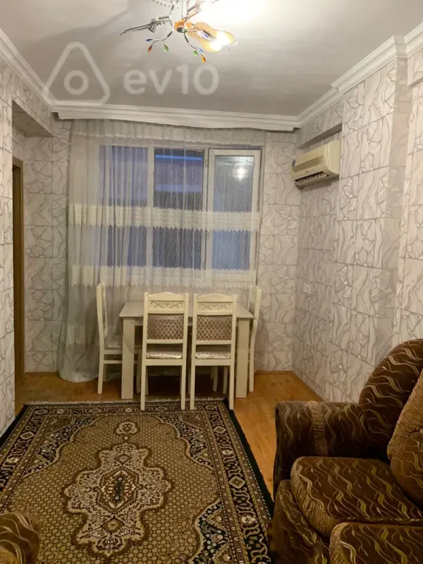 Kirayə verilir 2 otaqlı yeni tikili 40 m²