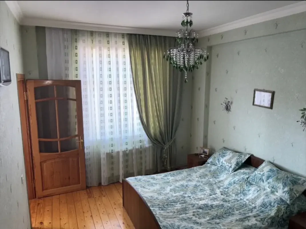 Satılır 1 otaqlı yeni tikili 65 m²