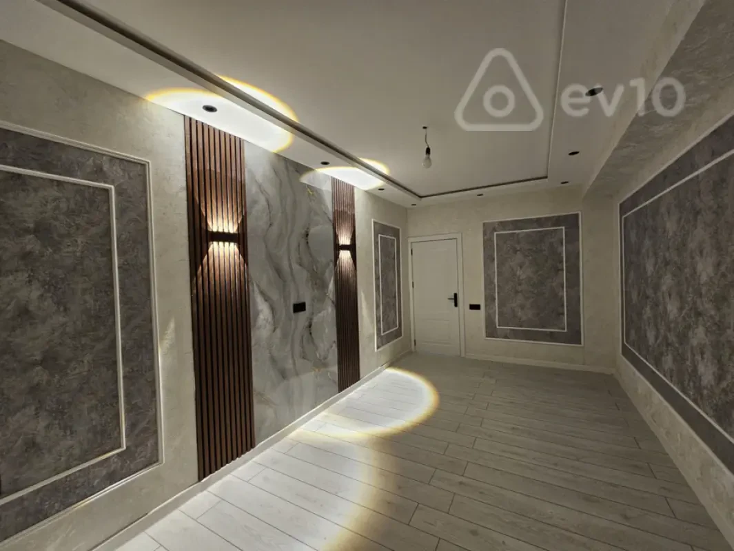Satılır 3 otaqlı yeni tikili 70 m²
