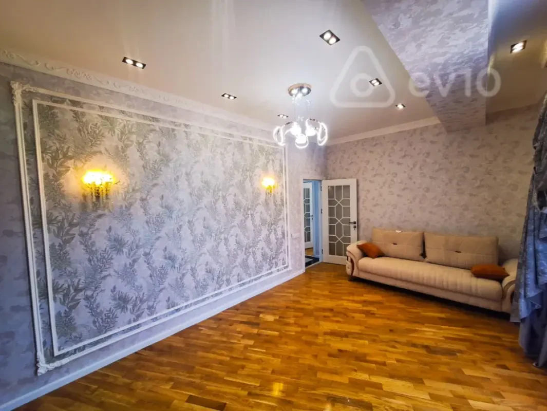 Kirayə verilir 2 otaqlı yeni tikili 85 m²