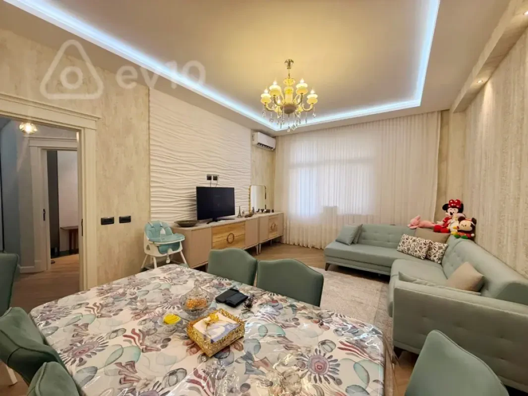 Satılır 2 otaqlı yeni tikili 62 m²