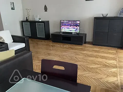 Kirayə verilir 3 otaqlı köhnə tikili 60 m² — Bakı, Yasamal 3 otaq 60.00 m²