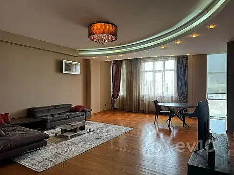 Satılır 4 otaqlı yeni tikili 175 m² — Bakı, Xətai 4 otaq 175.00 m²