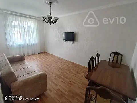 Kirayə verilir 3 otaqlı köhnə tikili 75 m² — Bakı, Binəqədi 3 otaq 75.00 m²
