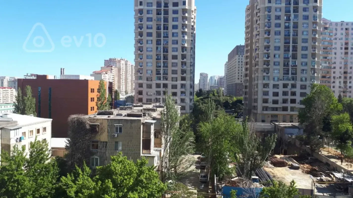 Kirayə verilir 3 otaqlı yeni tikili 90 m²