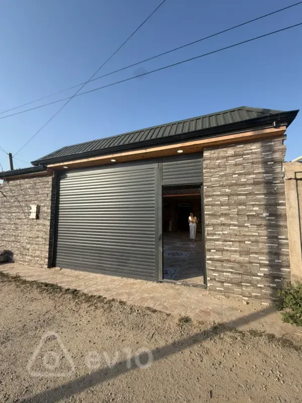 Kirayə verilir 4 otaqlı həyət evi 100 m²