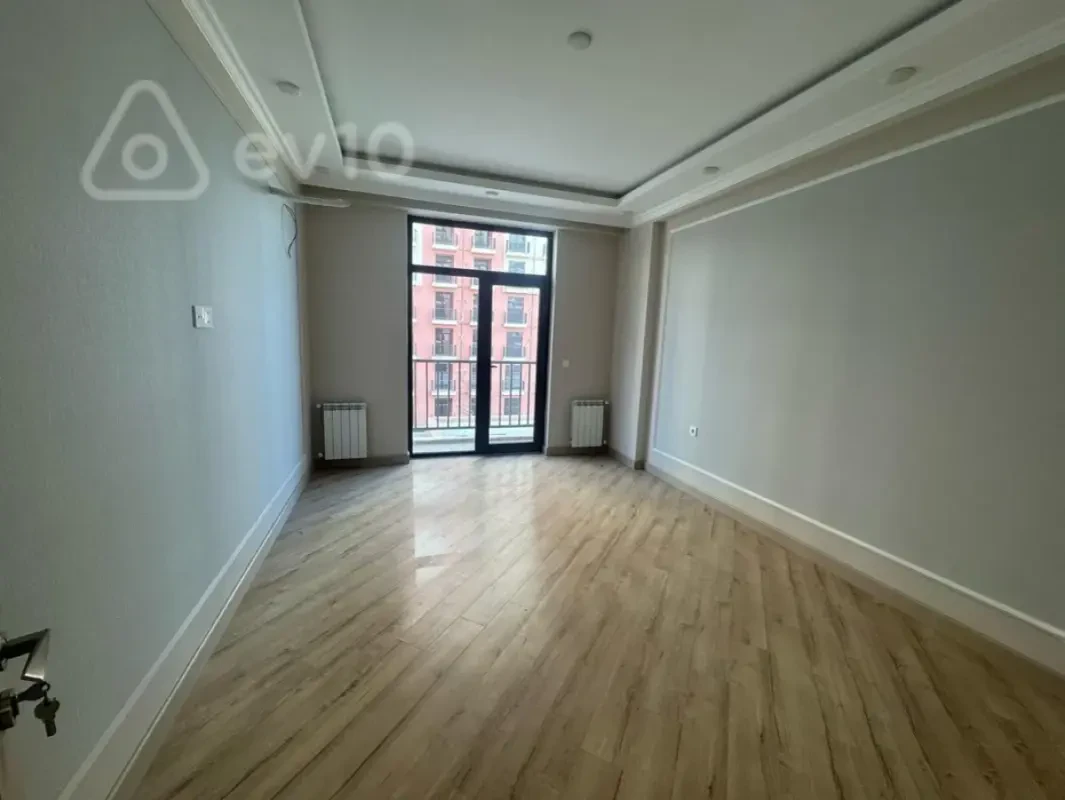 Satılır 2 otaqlı yeni tikili 62 m²