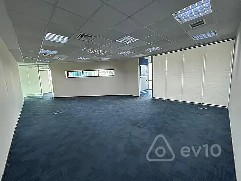 Kirayə verilir 3 otaqlı ofis 92 m² — Bakı, Yasamal 3 otaq 92.00 m²
