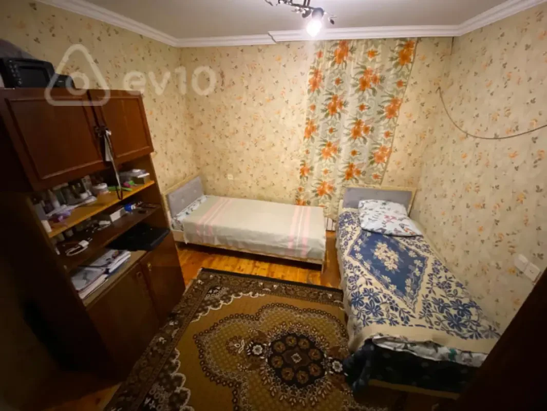 Kirayə verilir 1 otaqlı köhnə tikili 30 m²