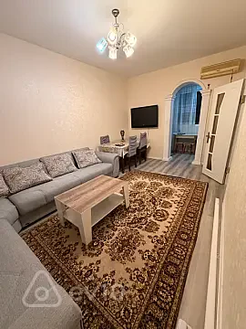 Kirayə verilir 2 otaqlı köhnə tikili 40 m² — Bakı, Binəqədi 2 otaq 40.00 m²