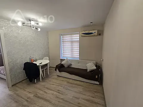 Kirayə verilir 2 otaqlı köhnə tikili 45 m² — Bakı, Nəsimi 2 otaq 45.00 m²