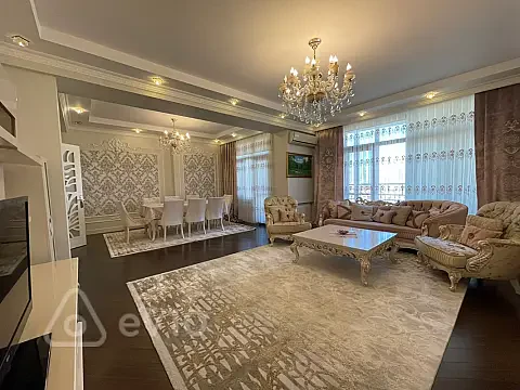 Satılır 4 otaqlı yeni tikili 240 m² — Bakı, Səbail 4 otaq 240.00 m²