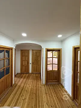 Satılır 3 otaqlı köhnə tikili 80 m² — Bakı, Nizami 3 otaq 80.00 m²