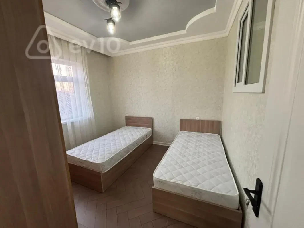 Kirayə verilir 3 otaqlı yeni tikili 70 m²