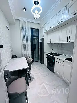 Kirayə verilir 2 otaqlı yeni tikili 70 m² — Bakı, Nizami 2 otaq 70.00 m²