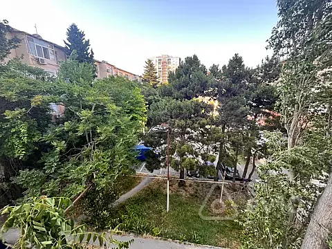 Satılır 3 otaqlı köhnə tikili 52 m² — Bakı, Nəsimi 3 otaq 52.00 m²