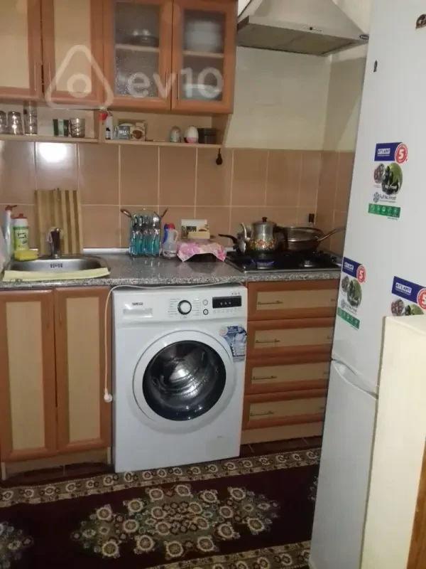 Kirayə verilir 1 otaqlı həyət evi 35 m²