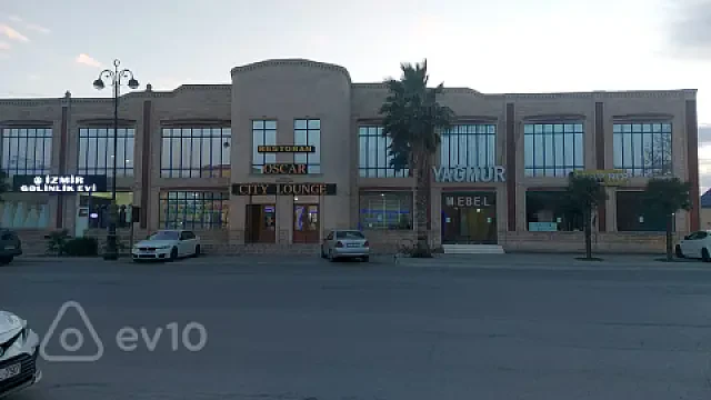 Satılır mənzil 2200 m² — Yevlax 2200.00 m²