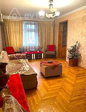 Kirayə verilir 2 otaqlı köhnə tikili 55 m² — Bakı, Nizami 2 otaq 55.00 m²