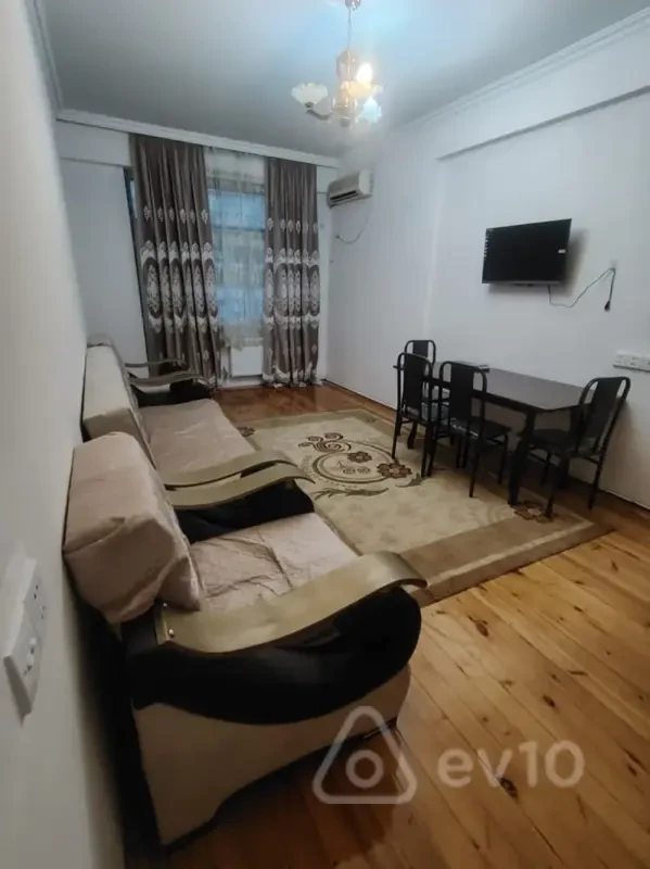 Kirayə verilir 2 otaqlı yeni tikili 55 m²