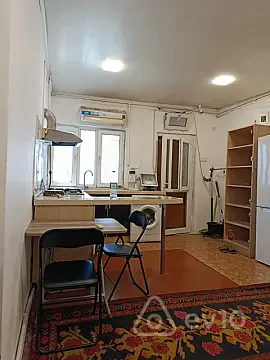 Kirayə verilir 1 otaqlı köhnə tikili 45 m² — Bakı, Yasamal 1 otaq 45.00 m²