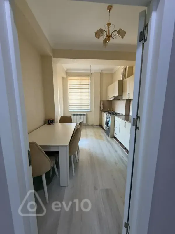 Kirayə verilir 3 otaqlı yeni tikili 87 m²