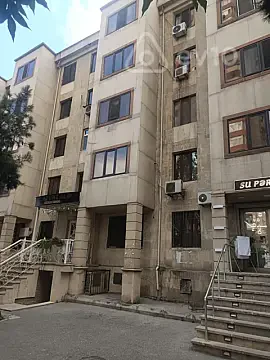 Satılır 1 otaqlı köhnə tikili 35 m² — Bakı, Yasamal 1 otaq 35.00 m²