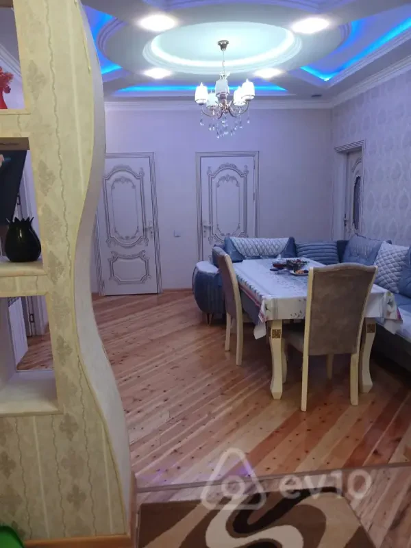 Kirayə verilir 3 otaqlı yeni tikili 115 m²