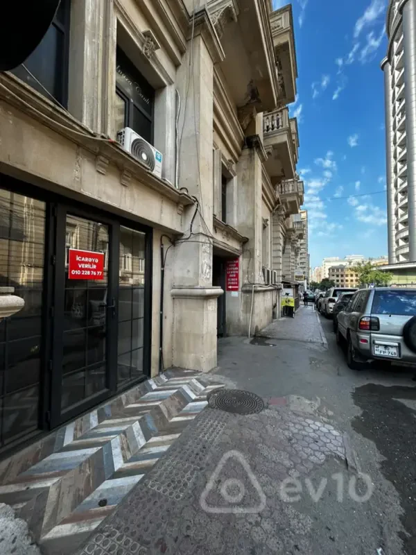 Kirayə verilir mənzil 80 m²